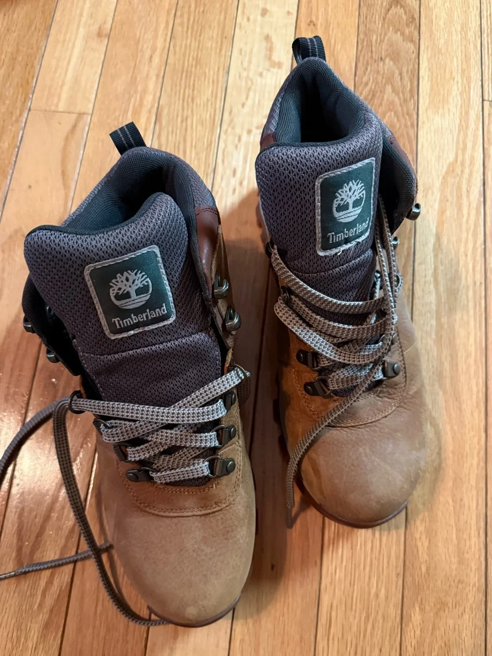 Timberland Men’s Waterproof Leather Hiking Boots Brown Size 8.5